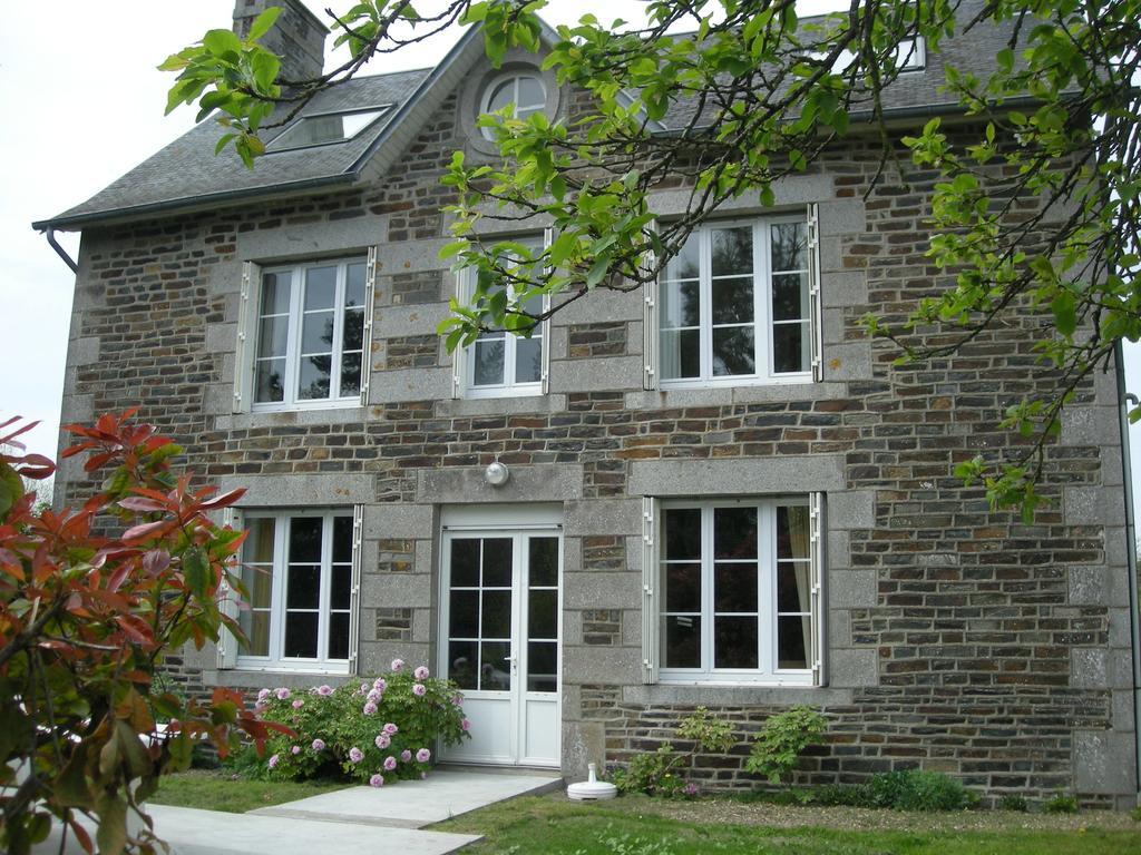 St Michel Villa Vains Eksteriør bilde